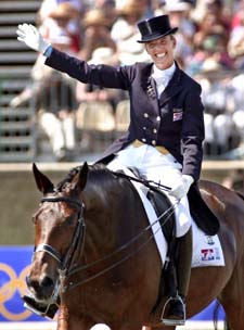 Anky escapa ilesa a acidente ...