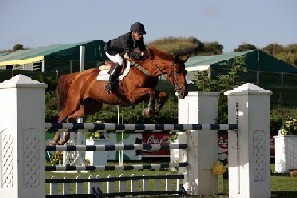 Em curso o Campeonato da Juventude 2004