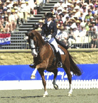 Nadine Capellmann perde o Westfaliano Farbenfroh