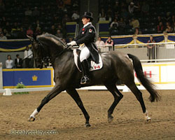 Cindy Ishoy triumphs on the Canadian World Cup League