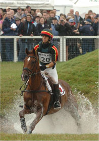 Linda Algotsson treina com Ruy Fonseca