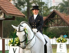 Pia won the Intermediaire Freestyle at Wellington