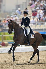 Beauvalais passa à reforma...