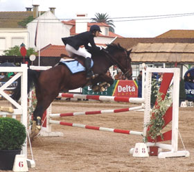 105 Conjuntos nos Saltos de Obst&aacute;culos - Goleg&atilde;