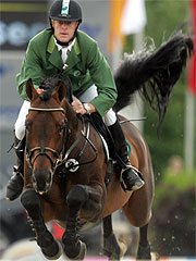 Marcus Ehning in pole position in Lyon