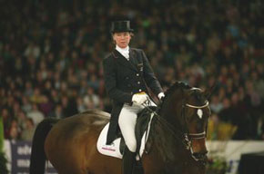 Três vitórias consecutivas para Imke Schellekens-Bartels na Taça do Mundo