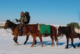 Exploradores equestres encontram-se na Hungria