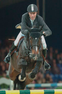 Vitória de Ludger Beerbaum com Enorm no GP de Bruxelas