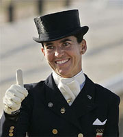 Beatriz Ferrer-Salat e C&eacute;dric Lyard recebem o apoio dos Laborat&oacute;rios Audevard