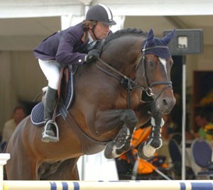 Toulon vendido para It&aacute;lia