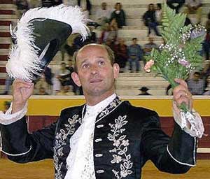 Ant&oacute;nio Ribeiro Teles deixa Juan Hidalgo