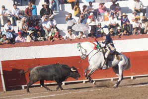 Moura Jr sem sorte no M&eacute;xico