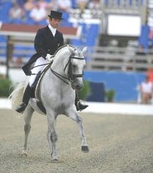 Lusitano brilha em Vierzon