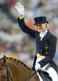 Abelha impede Nadine de disputar o CDI de Donaueschingen