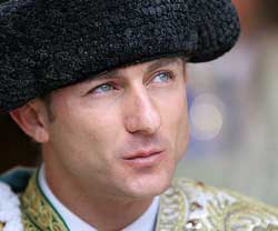 Muitos toureiros feridos