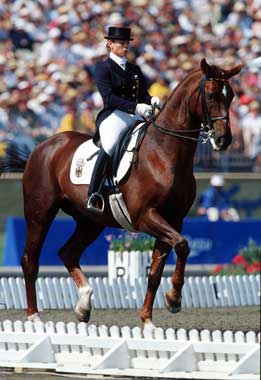 Isabell Werth vai ter um rapaz