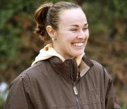 Martina Hingis come&ccedil;a de novo...