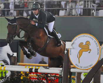 Rodrigo Pessoa, Luiza Almeida e Serguei Fofanoff conquistaram o Pr&eacute;mio Brasil Ol&iacute;mpico 2009”