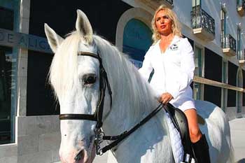 Brandy "Terry" volta a publicitar o seu an&uacute;ncio mais famoso