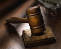 Veterinário "falso" leva 2 anos de cadeia