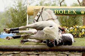 Rider Oliver Townend falls at Rolex Kentucky