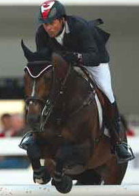 Lamaze fracturou o pé esquerdo durante o G.P. Rolex de Aachen