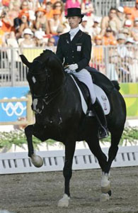 Anky van Grunsven Gives Up and Retracts Lawsuit