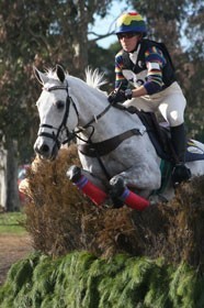 JEM 2010: Megan Jones abandona