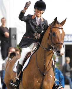 Girl Power as Edwina Alexander wins and Luciana Diniz is second in Chantilly