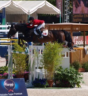 Faleceu a cavaleira de obstáculos Camilla Enemark