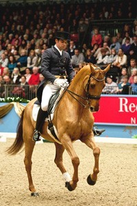 Luís Principe ganha o patrocínio da "Barnsby"