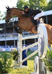 Olivier Guillon triumphs in duel with Meredith at GCT Grand Prix in Wiesbaden