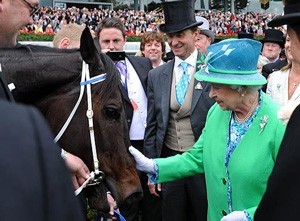 «Black Caviar» ganha em Ascot (vídeo)