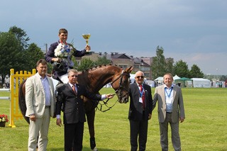 FEI Nations Cup™ Eventing: Vakin roars to victory at Minsk