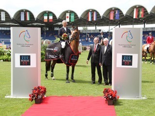 Aachen 2012: French victory in the opening competition