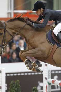 Ludger Beerbaum claims the Grand Prix in Hannover: Luciana Diniz provisional leader of the DKB Riders Tour