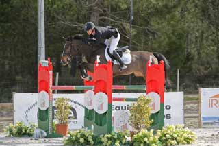 Laura Renwick vende Limelight de Breve