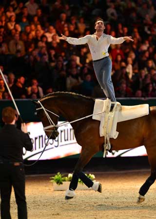 FEI World Cup™ Vaulting - Favourites Andreani and Cavallaro win in Leipzig