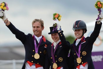 Equipa britânica de Dressage, medalha de ouro nos J.O. de Londres, seleccionada para o Europeu