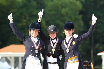 Johanne Pauline von Danwitz and Habitus 10 seize the individual gold medal in the Juniors