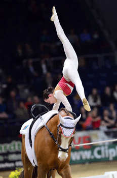 World’s best pas-de-deux and individual vaulters head to Munich opener