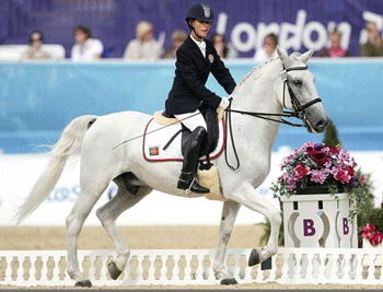 Pepo Puch nº1 do Ranking Mundial de Paradressage; Sara Duarte no «Top 100»