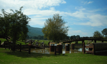 Crise em It&aacute;lia: O Centro Equestre de Pratoni del Vivaro fechou portas