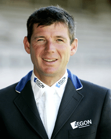 Beat M&auml;ndli vai para os EUA