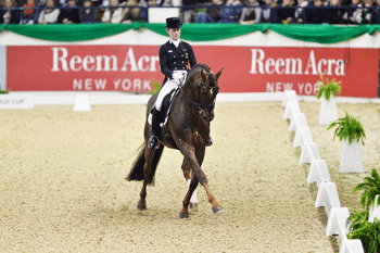 Helen Langehanenberg ultrapassa os 90% em Neumunster (VÍDEO)