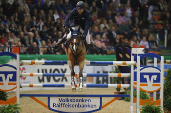 Holger Wulschner victorious in the Grand Prix in Neumunster (VIDEO)