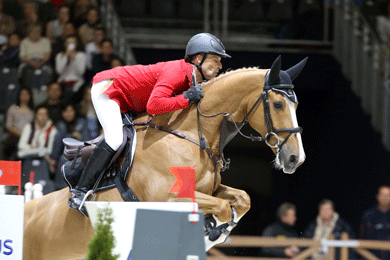 Schwizer snatches the early lead with first-time winner at Longines Final
