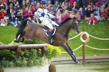 William Fox-Pitt back as Eventing world number one