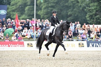 Gold for Sezuan at 2014 FEI World Championships