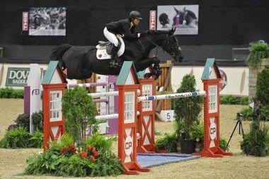 Beezie Madden & Cortes C win the $250,000 Canadian Pacif Grand Prix in Kentucky (VIDEO)